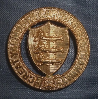 Great Yarmouth Corporation Tramways cap badge