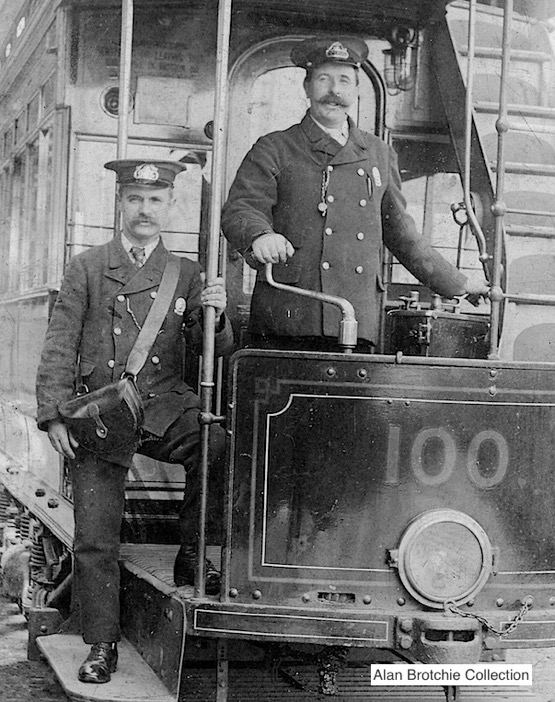 Glasgow Corporation Tramways tram 100 crew