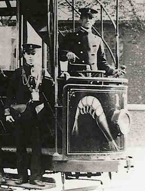 Gravesend and Northfleet Electric Tramways Tram No 1 and crew