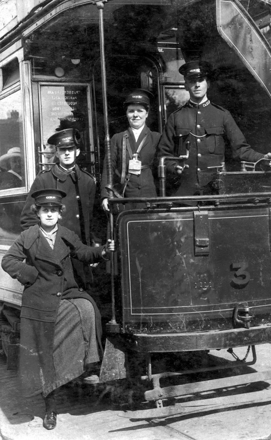 Chatham and District Light Railway Tram No 3 and crew