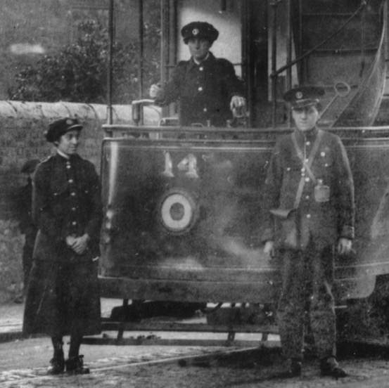 Doncaster Corporation Trmaways Great War crew