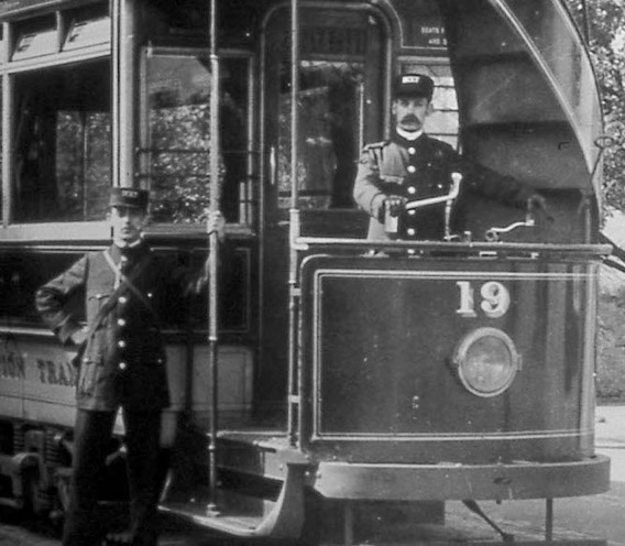 Doncaster Corporation Tramways Tram No 19 and crew