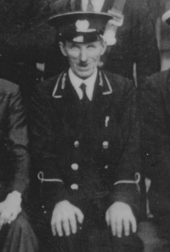 Dublin United Tramways tram inspector 1930s