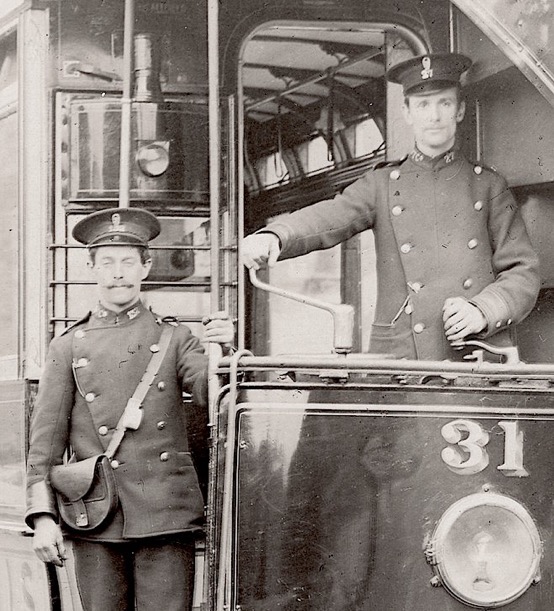 Gateshead and District Tramways Tram No 31 and Crew 