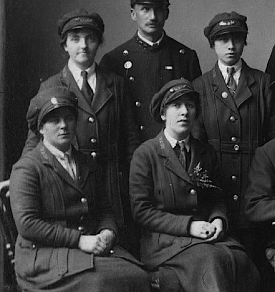 Falkirk and District Tramways Company conductresses Great War
