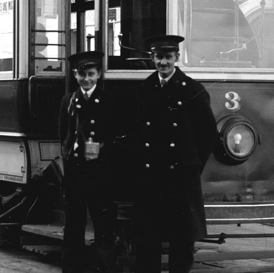 Dover Corporation Tramways Tramcar No3 and crew. Hambrook