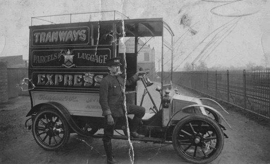 Cheltenham and District Light Railway parcecls van
