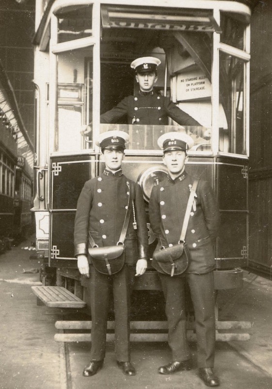 Newscastle Corporation Tramways Tram No 93 and crew