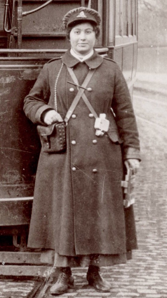Nottinghamshire and Derbyshire Tramway Great War conductress