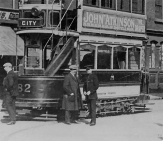 Sheffield Corporation Tramways inpsector and Tramcar No 82