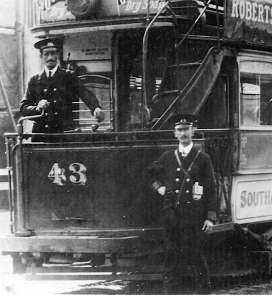 Southampton Corporation Tramways No 43 and crew
