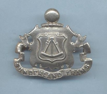 Sunderland Corporation Tramways cap badge