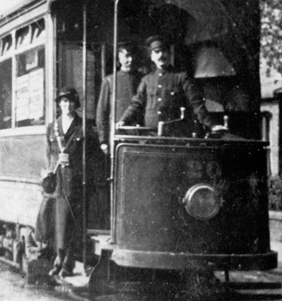 Wigan Corporation Tramways Tramcar No 20 on the Aspull route crew