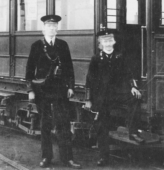 Wemyss District Tramways crew with Tram No 17