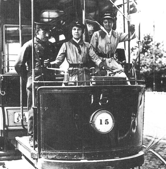 Walthamstow Council Tramways Great War trainee tram drivers