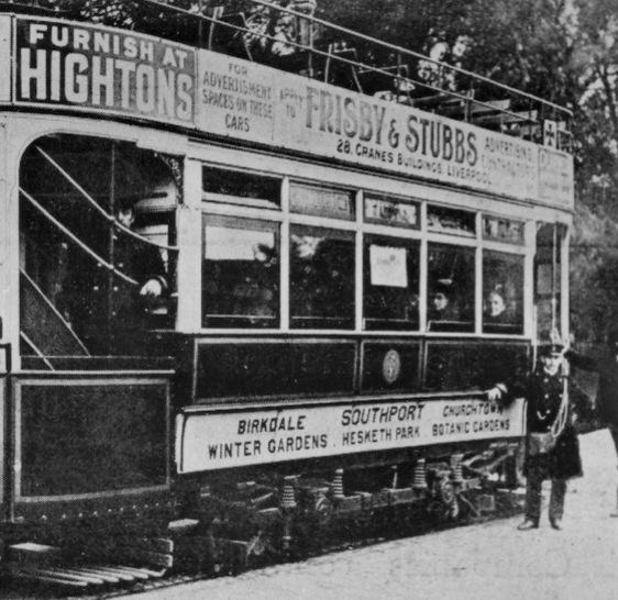 Southport Tramways Company electric tram and crew