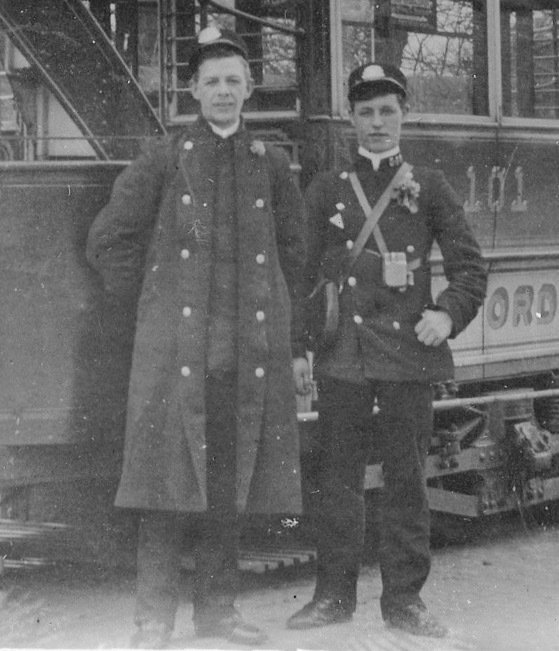 Bradford City Tramways Tram No 101 and crew