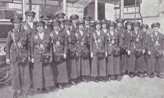 Aberdeen Corporation Tramways  Great War Conductresse