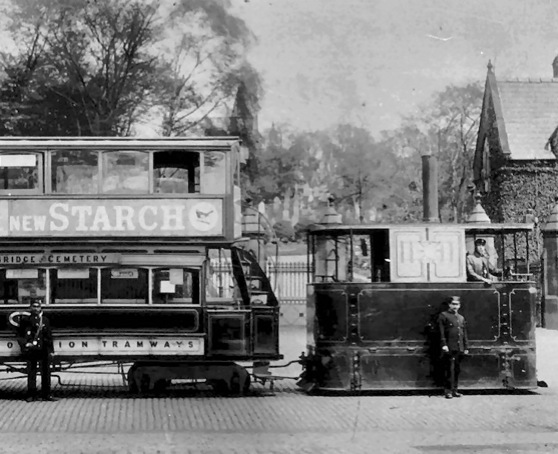 Blackburn Corporation Steam Tram No 21 and crew 1901