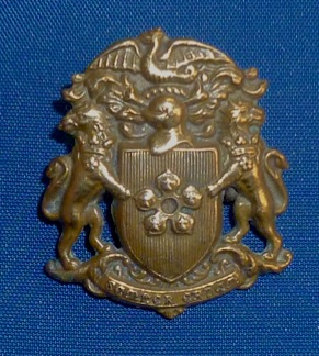 Leicester Corporation Tramways cap badge - 1904 to 1919