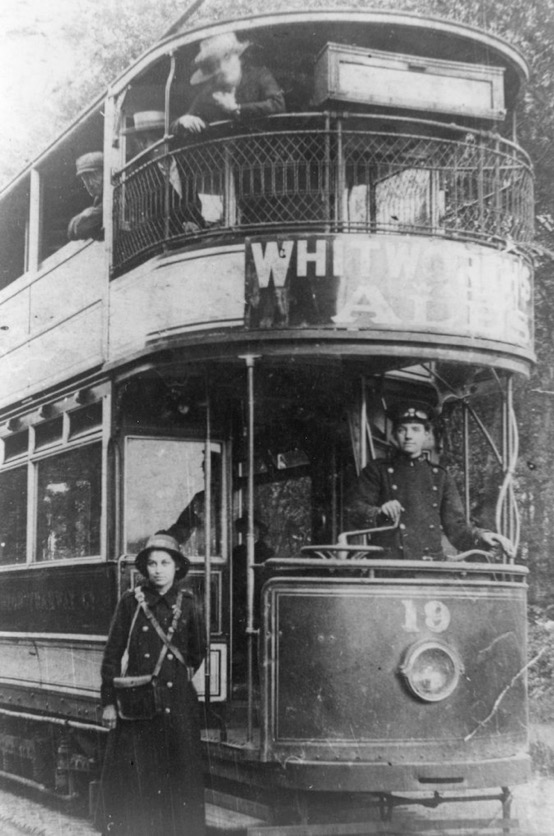 Mexborough and Swinton Tramways Tram No 19 and crew