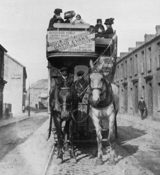 Llanelly Horse Tram crew with horse tram No 1, 1908 tom 1911